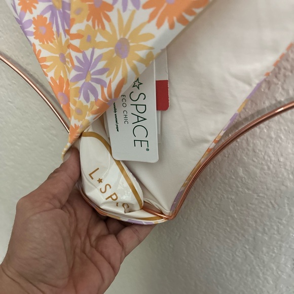 ๐ 2pc L*SPACE HELENA TOP & JAY BOTTOMS in OOPSIE DAISY - Picture 3 of 7